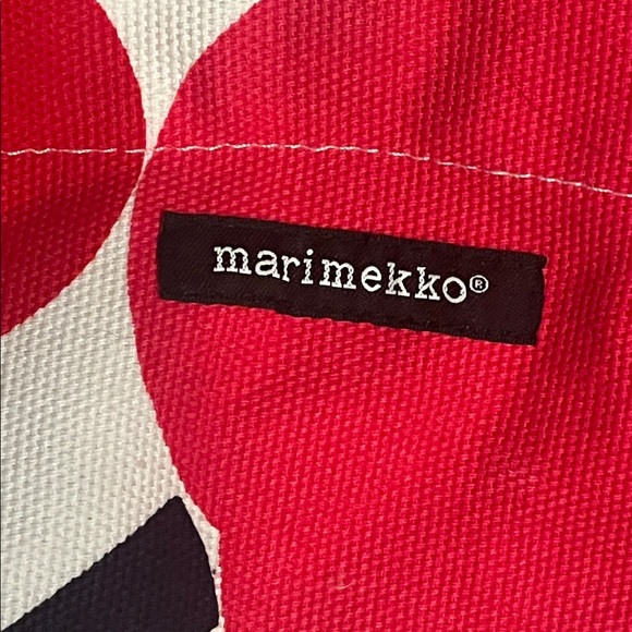 Marimekko Floral Tote - Picture 2 of 8